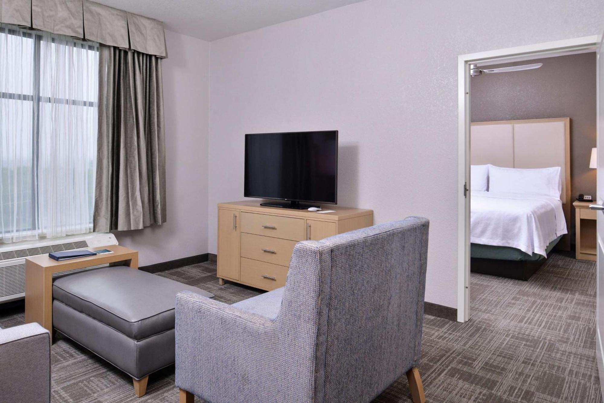 Homewood Suites Des Moines Airport Eksteriør billede