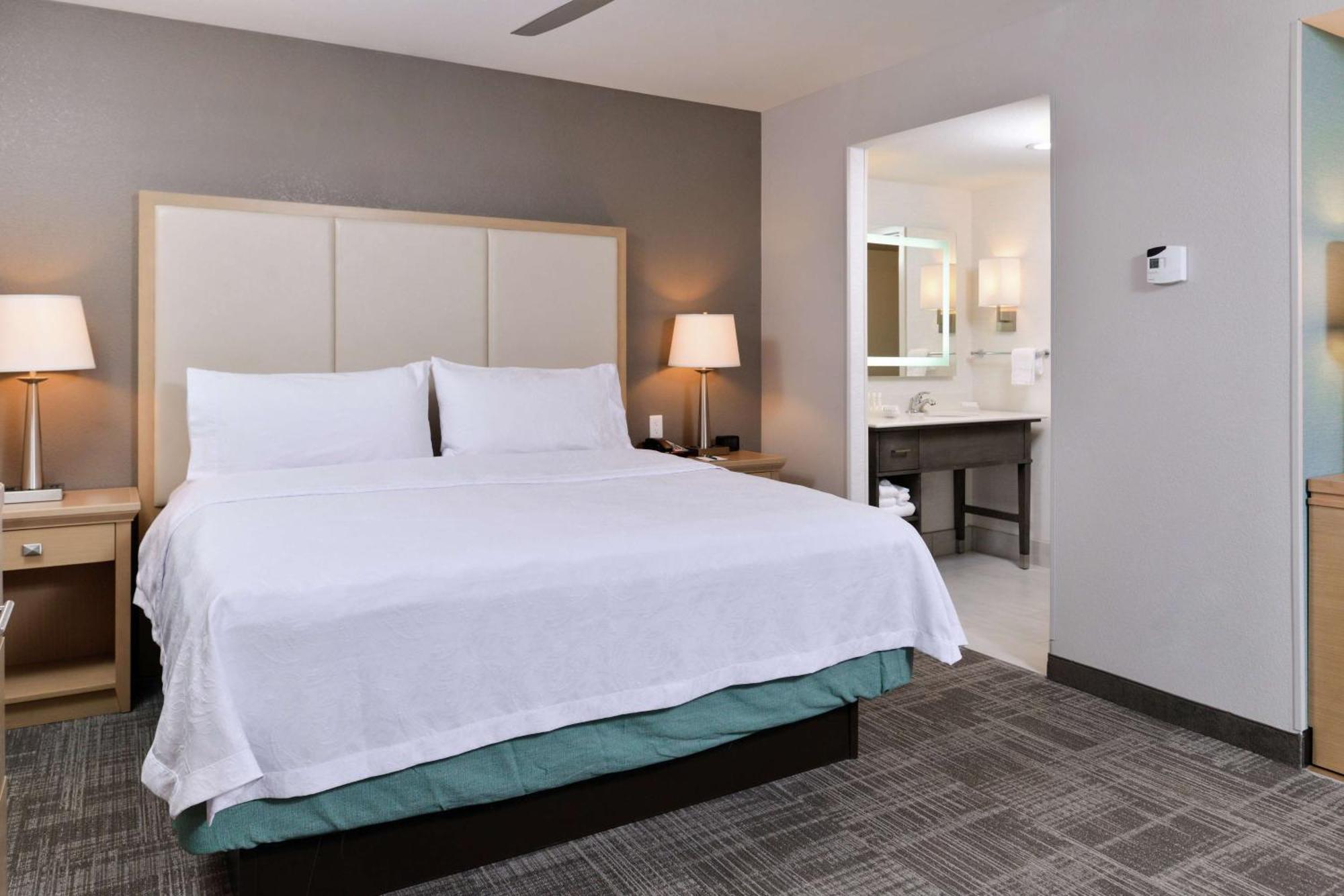 Homewood Suites Des Moines Airport Eksteriør billede